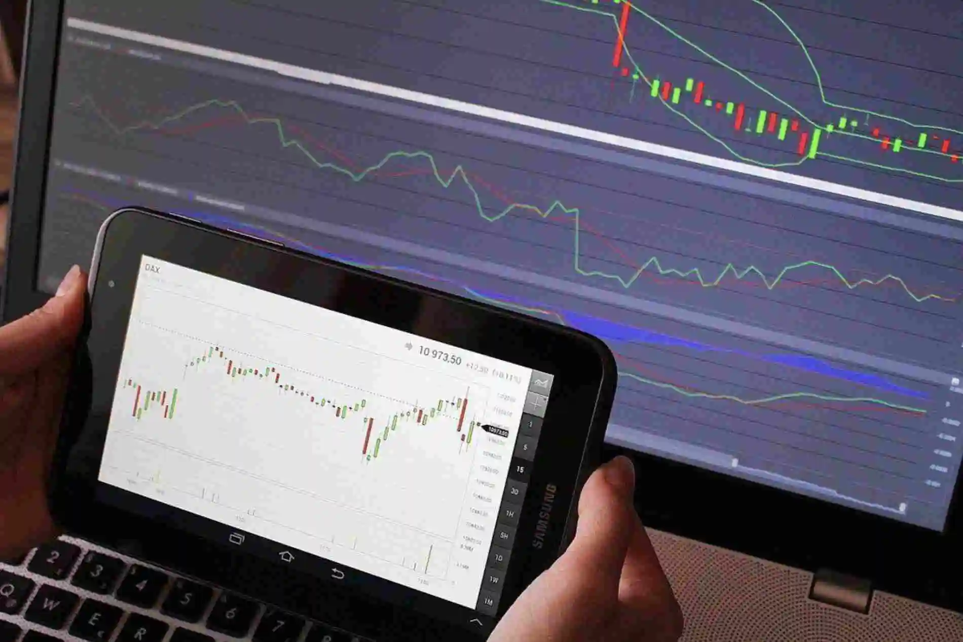 Stochastic-Divergence-indicator-for-MT4